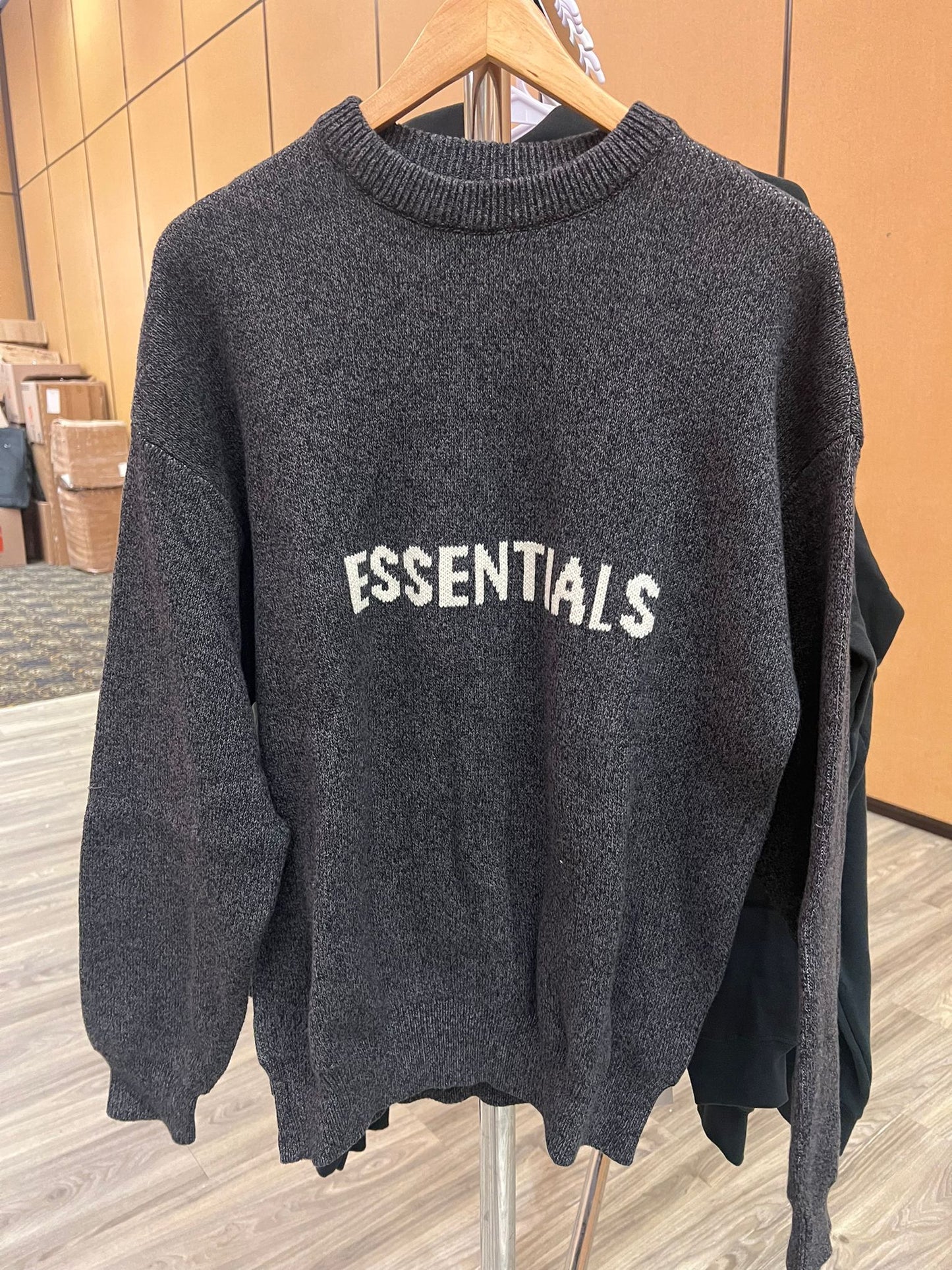 Tops | Essentials-10 | Essentials